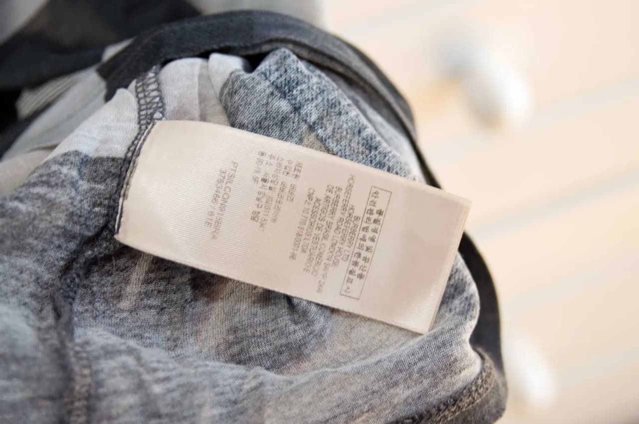 Metka Burberry oryginał - Wskazówki pomagające rozpoznać oryginalną metkę