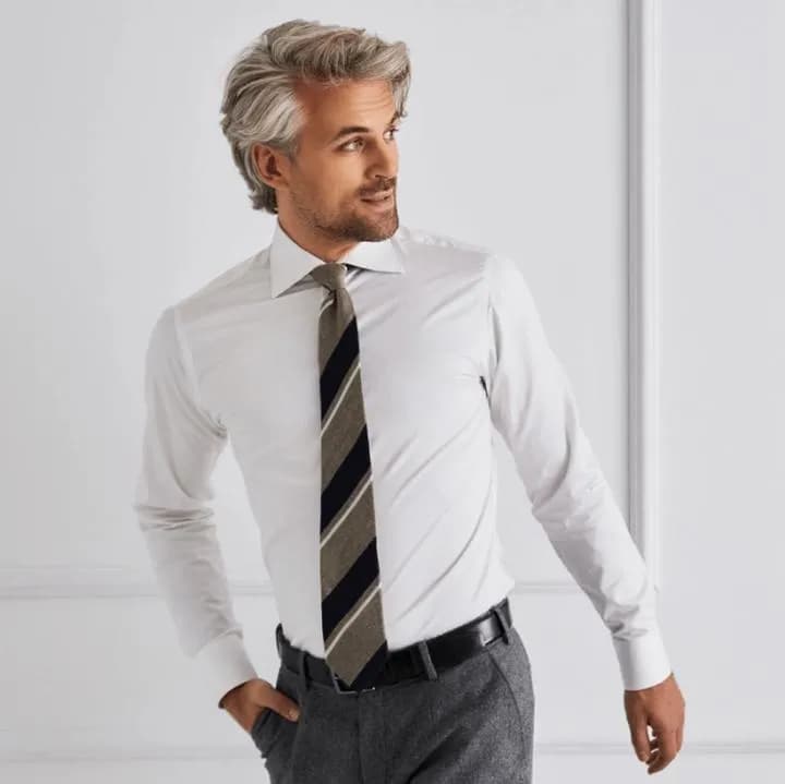 Jak dobrać koszulę do beżowego krawata: 5 sprawdzonych zestawień