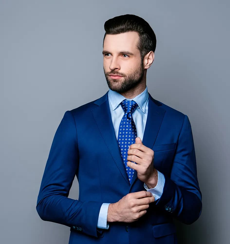 Jaki krawat do granatowego garnituru na wesele? 5 top porad